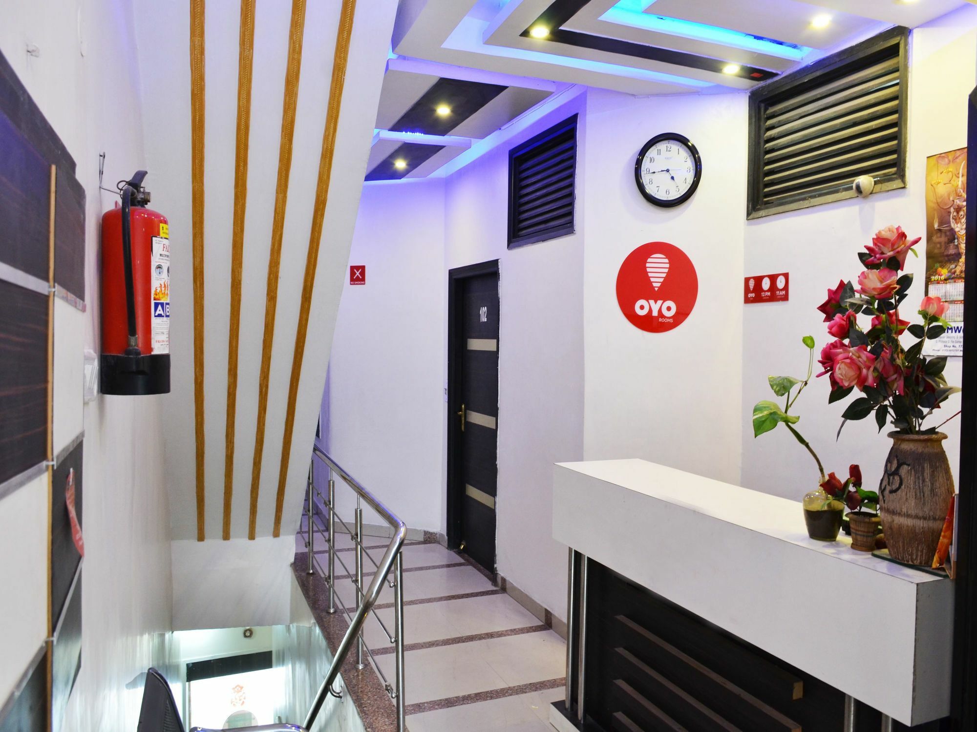 Oyo 5884 Amante Hotel Chandigarh Exterior photo